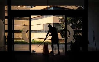 秦皇岛海港区太阳城整理衣柜 衣橱整理服务 上门收纳整理 新居开荒